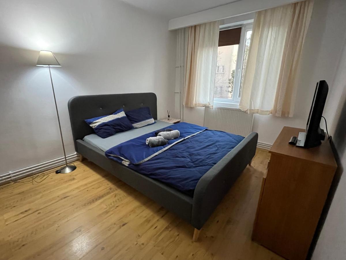 تيميشورا Apartment 2 Camere Centru Piata 700 المظهر الخارجي الصورة